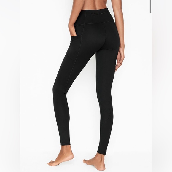 Victoria’s Secret Essential Pocket Leggings - Black - Picture 2 of 6